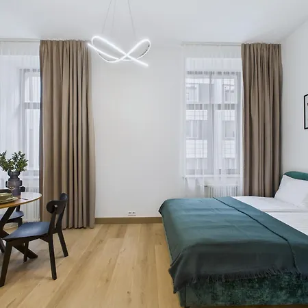 Sleek Downtown ריגה