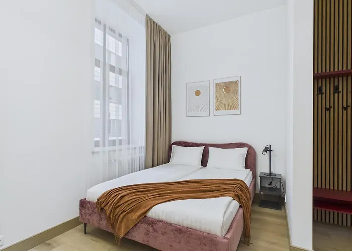 Sleek Downtown 3* Riga